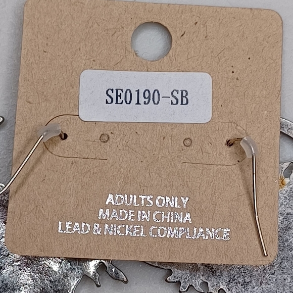 Boho Steer Skull Longhorn Floral Western Earrings - Picture 6 of 6